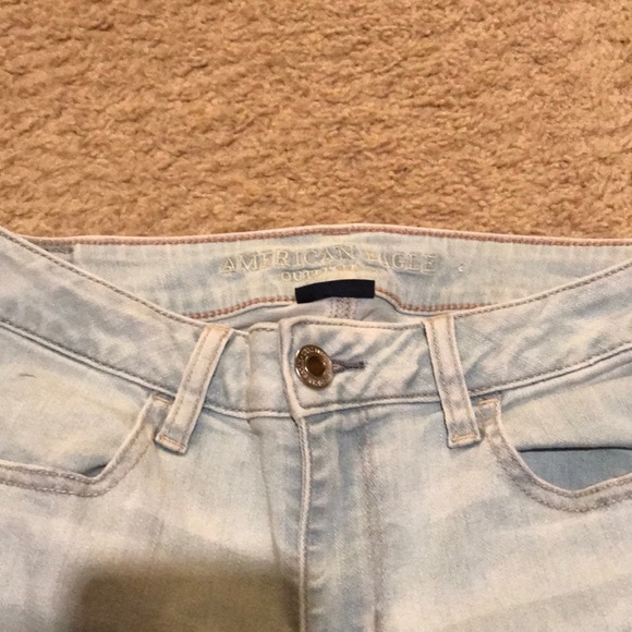 American Eagle Jeans - Picture 2 of 4